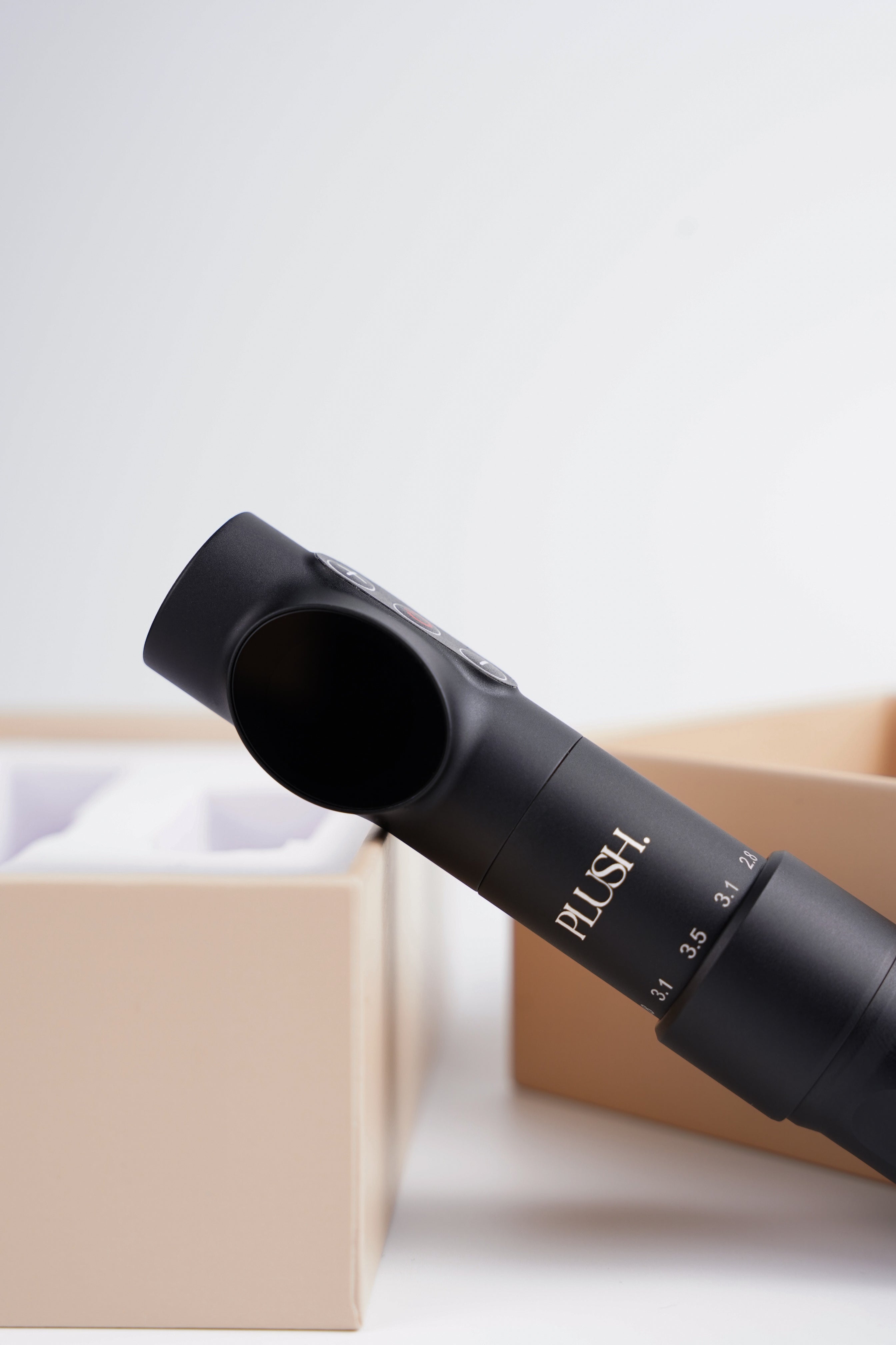 PLUSH. Wireless Tattoo Machine